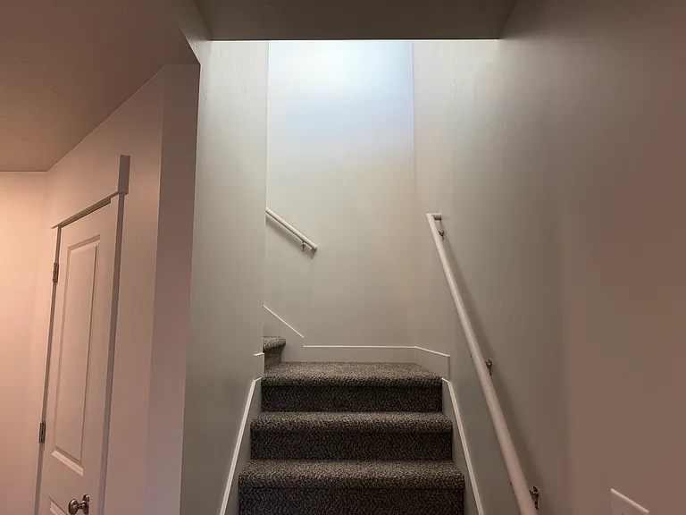 4013 S Woodland Ave — Photo 26