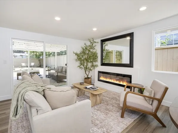 2422 W Pomona St, Santa Ana, CA 92704