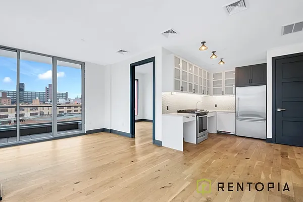 Rented by The KCI Group | media 25