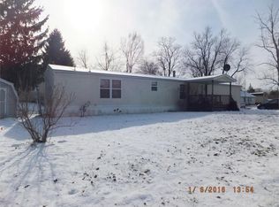 305 S Main St, Claypool, IN 46510
