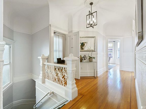 5th image of 514 Church St