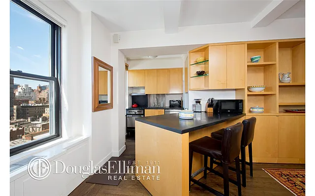 Sold by Douglas Elliman | media 17