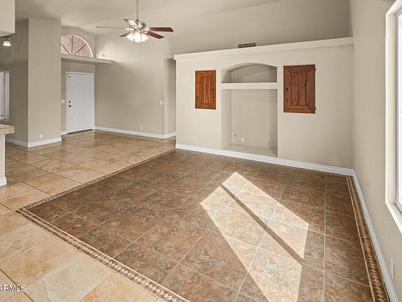 2nd image of 137 W MICHELLE Drive