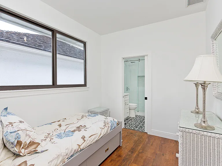 2905 Polo Island Dr — Photo 33