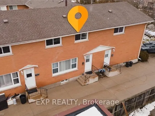78 Bee St #8, Woodstock, ON N4S 3Z3