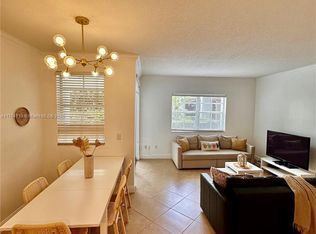 3215 NE 184th St APT 14113, Aventura, FL 33160