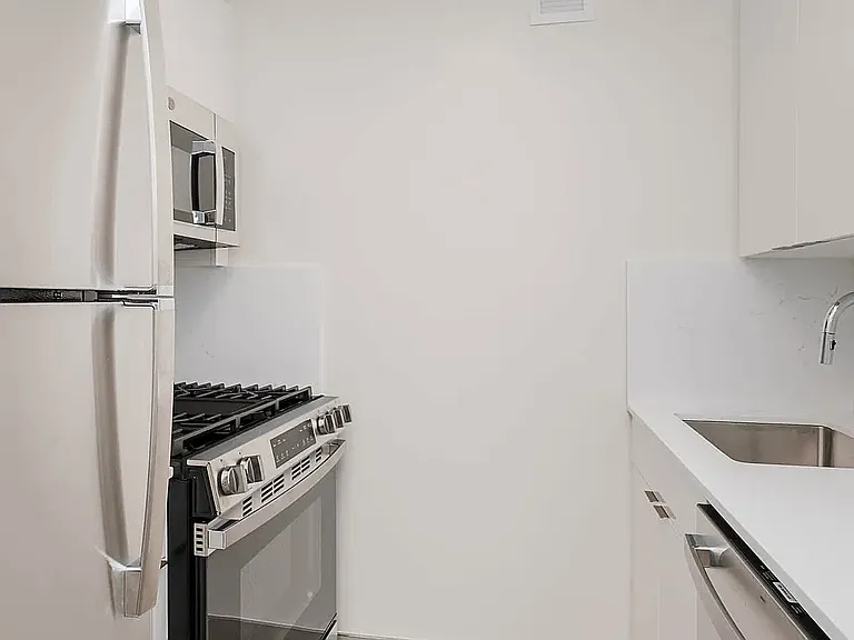 730 Columbus Ave #11B — Photo 7