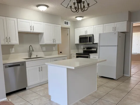 13210 W KODIAK Drive, Sun City West, AZ 85375