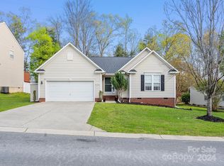 4933 Summerside Dr, Clover, SC 29710