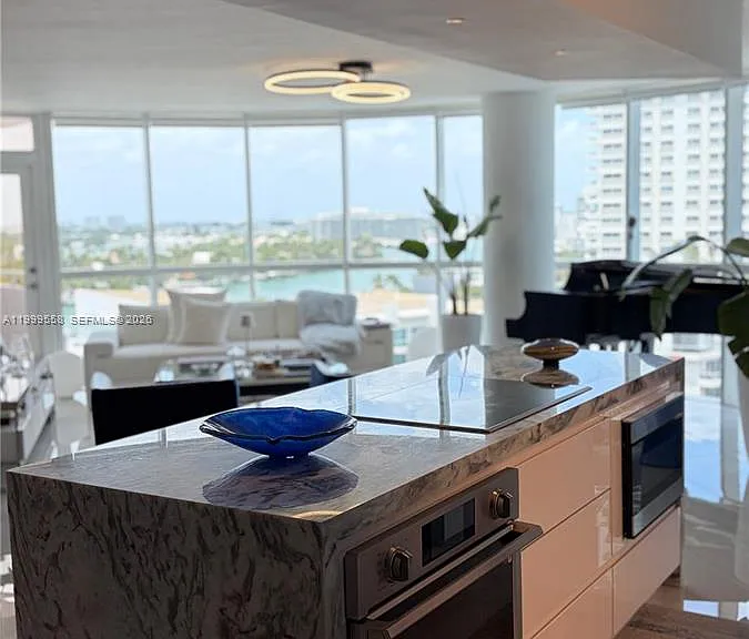 6301 Collins Ave #1207 — Photo 11