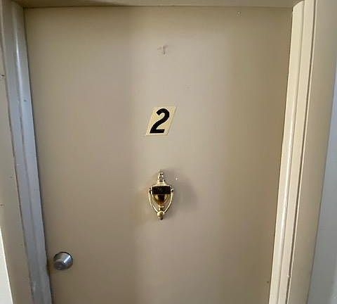 2nd image of 3969 S Schenley Ave #2