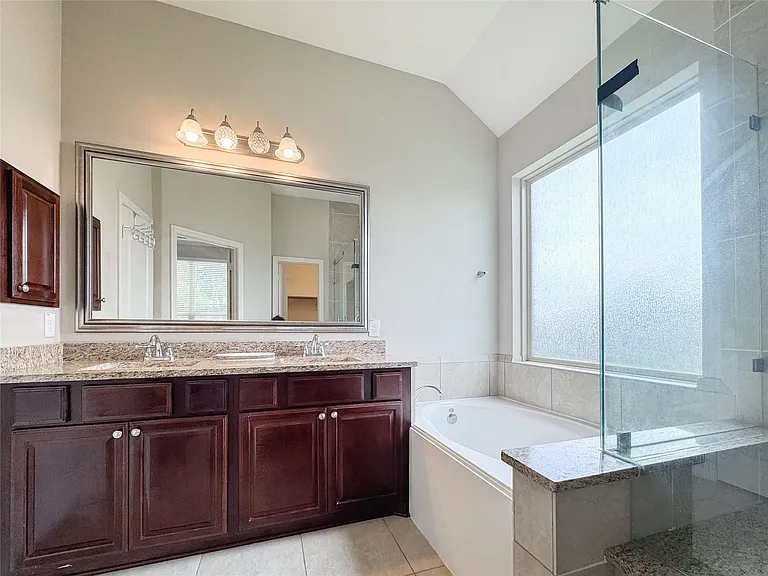 4714 Western Brook Dr — Photo 32