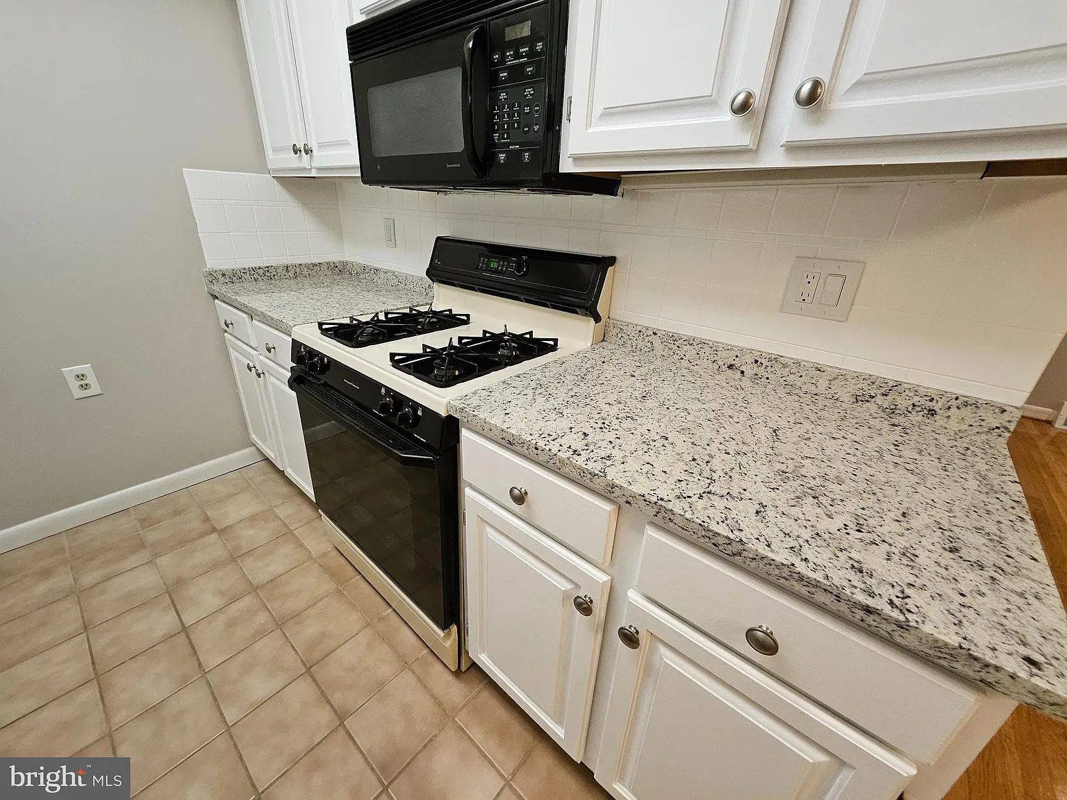 1 bed, $1,950 — Photo 4