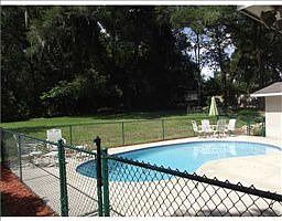 2nd image of 36711 Jefferson Ave
