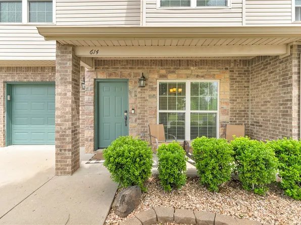 614 SW 5th St, Bentonville, AR 72712
