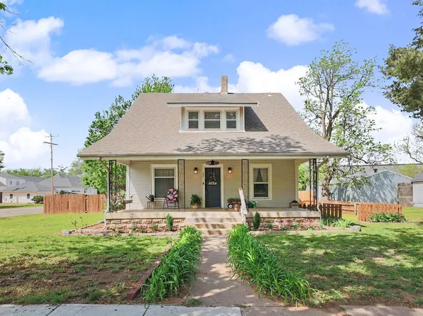 151 S Lee St, Clearwater, KS 67026