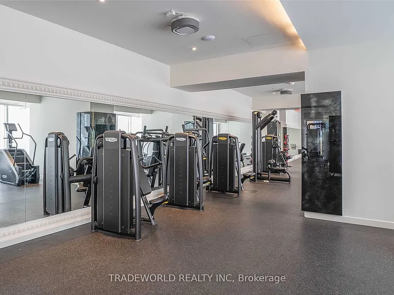 197 Yonge St #2909 — Photo 25