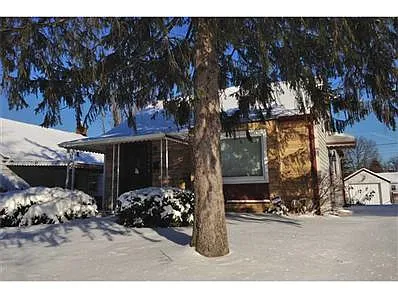 3441 N Gale St photo 1