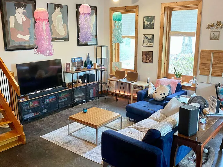 200 Northside Dr — Photo 4