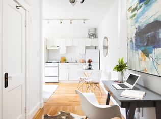 62 Queensberry St APT 302, Boston, MA 02215