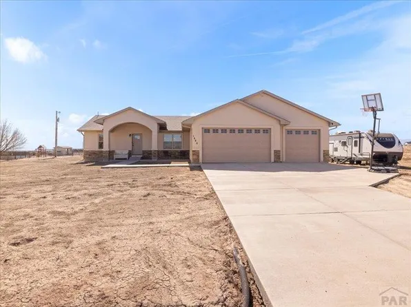 1440 E Kiva Dr, Pueblo West, CO 81007