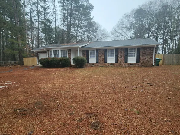859 Cherokee Rd, Winterville, GA 30683