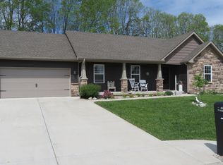 291 Crestwood Ave, Crawfordsville, IN 47933