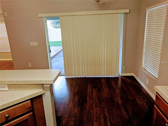 5th image of 7523 Maroon Peak Dr