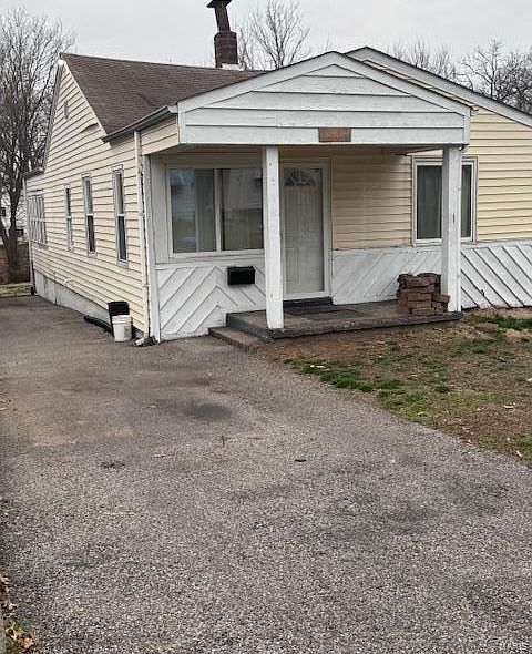 2nd image of 2937 Walton Rd