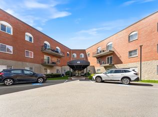 Briar Hill Condominiums, Malden, MA 02148