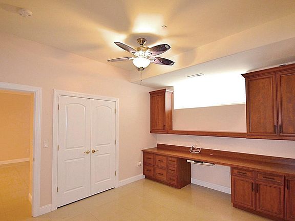 5th image of 316 Locust Ave #1