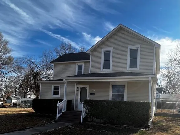 1007 Mulberry St, Humboldt, KS 66748
