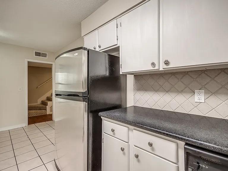 6000 N Pennsylvania Ave #1-206B — Photo 17