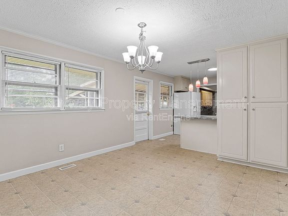 4th image of 133 Belair Rd