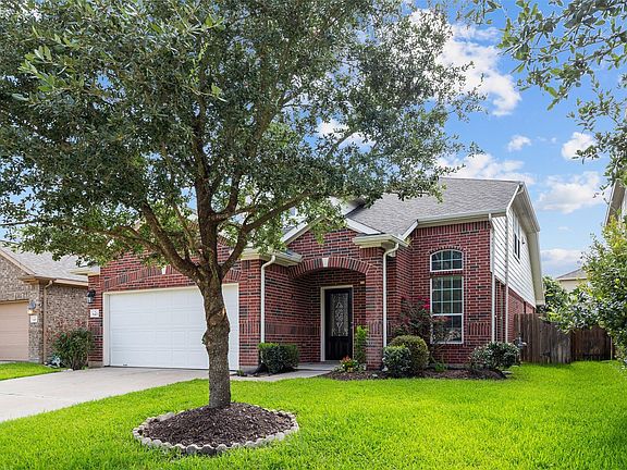 4th image of 6423 Genet Dr
