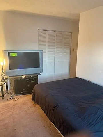 3 bed, 1.5 bath, 1280 sqft, $1,900 — Photo 3