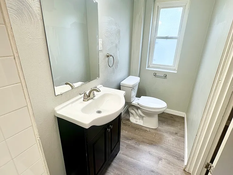 219 North Ave #1 — Photo 15