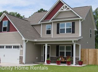 216 Russell Farm Drive, Hubert, NC 28539