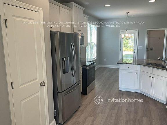 4th image of 667 Wood Point Way