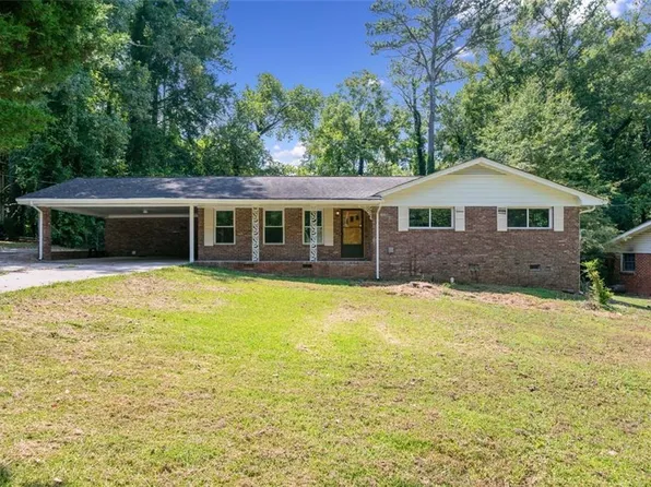 456 Martindale Ct, Stone Mountain, GA 30088