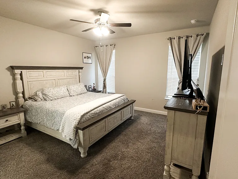 252 Drumcliffe Dr — Photo 7