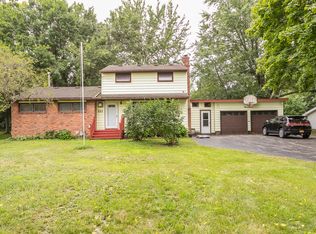311 Mill Rd, Rochester, NY 14626
