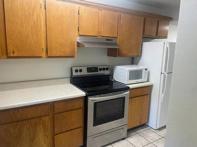 2481 N Brophy Ave #1 — Photo 8