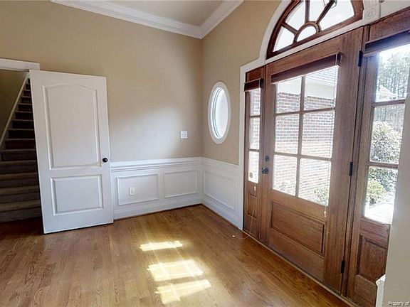 2nd image of 238 Caswell Pines Ln