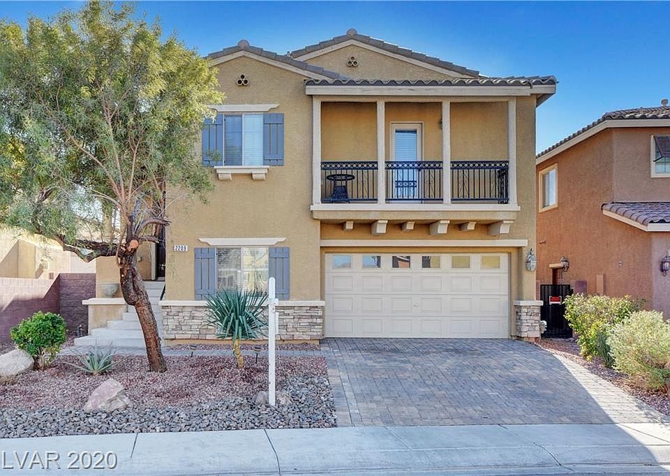 1st image of 2209 Plumeria Ave