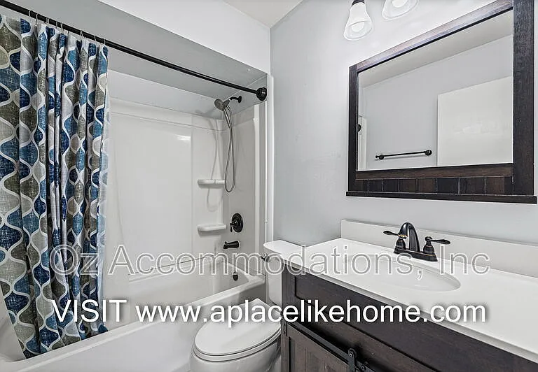 3310 Iroquois Ln — Photo 4