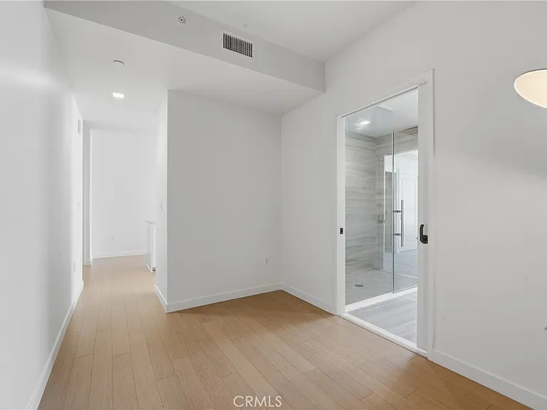 1050 S Grand Ave #708 — Photo 24