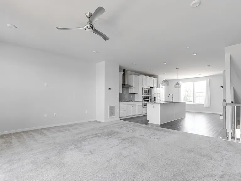 1403 Kerr Dr — Photo 6
