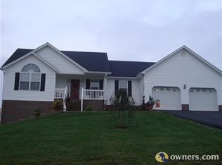 83 Elm Loop, Hustonville, KY 40437