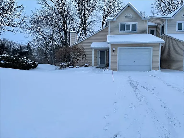 10 Southwick Ct — Photo 26